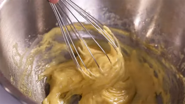 Bước 3 Hoàn tất sốt Hollandaise Sốt Hollandaise
