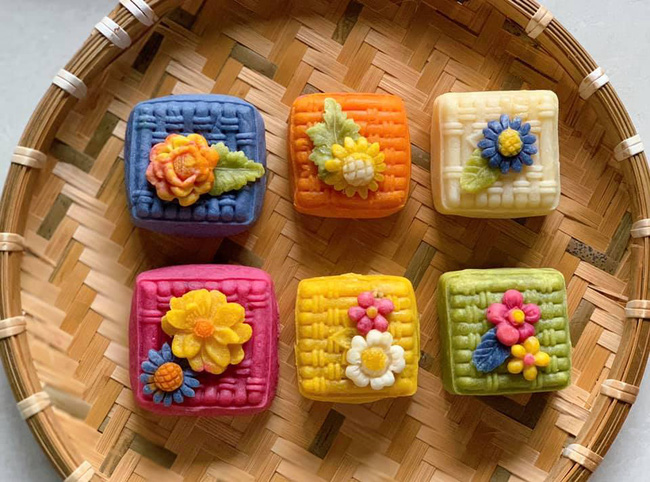 9x gây bão cộng đồng bếp với chia sẻ cách làm bánh Trung thu hiện đại từ những sắc màu tự nhiên của cỏ cây hoa lá - Ảnh 8.