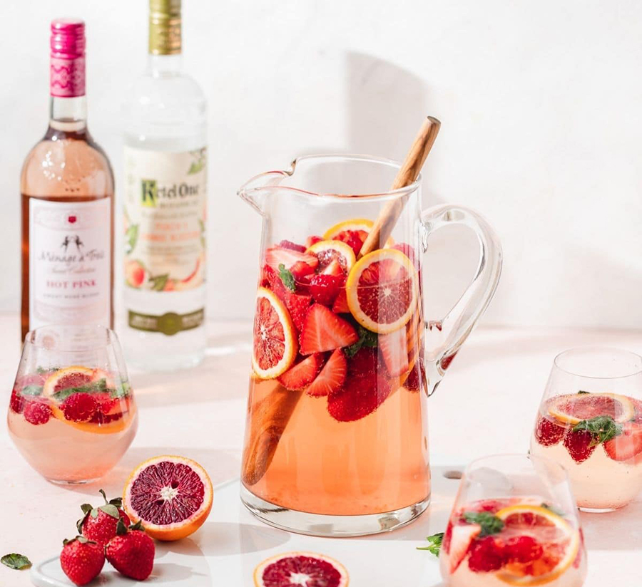 Công thức Sangria hồng với rượu vang Rosé