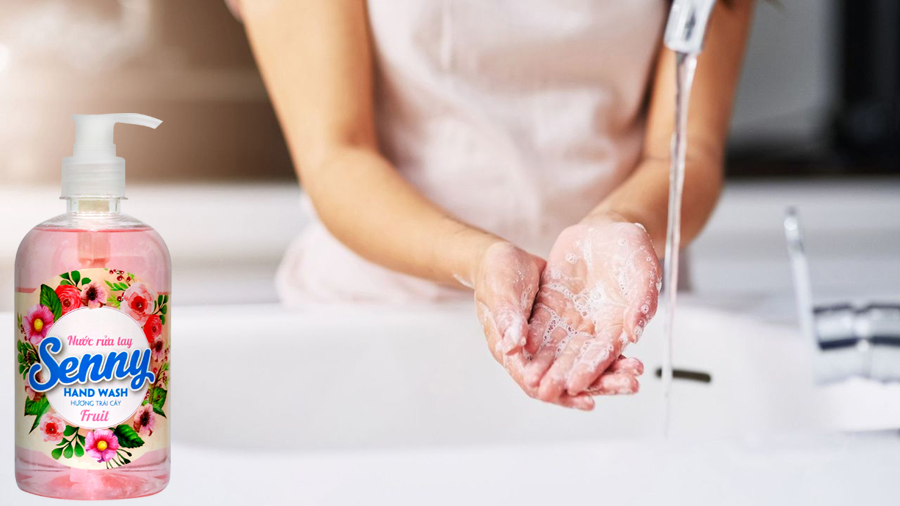 Mềm mại da tay - Đánh bay vi khuẩn cùng Nước rửa tay Senny  