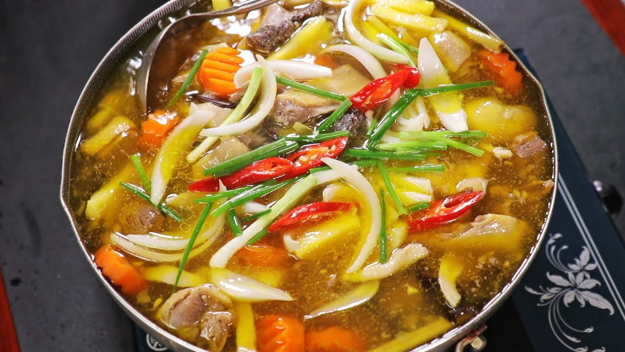 Vịt Nấu Dứa – Chua Ngọt Đưa Cơm