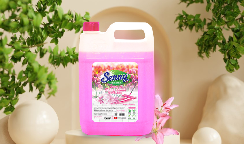 Hương Lily Tỏa Ngát – Sàn Nhà Sáng Bóng Cùng Senny